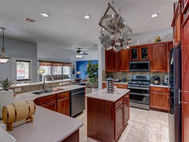 8518 Durango Valley Lane, Cypress, TX 77433