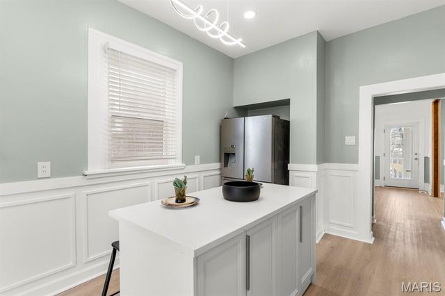 7430 Trenton Avenue, University City, MO 63130