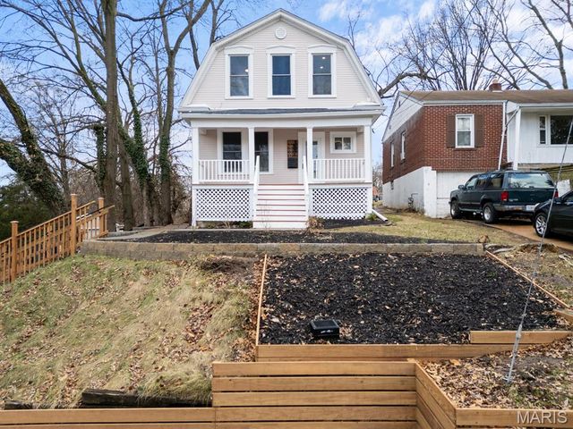 7430 Trenton Avenue, University City, MO 63130