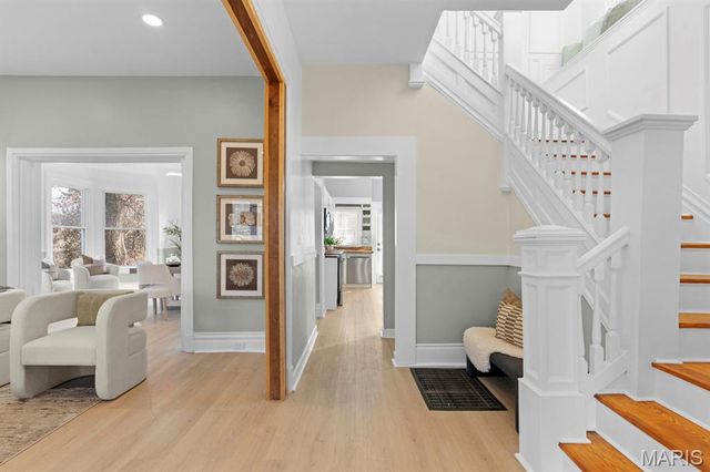 7430 Trenton Avenue, University City, MO 63130