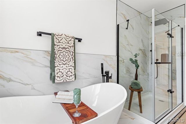 7430 Trenton Avenue, University City, MO 63130