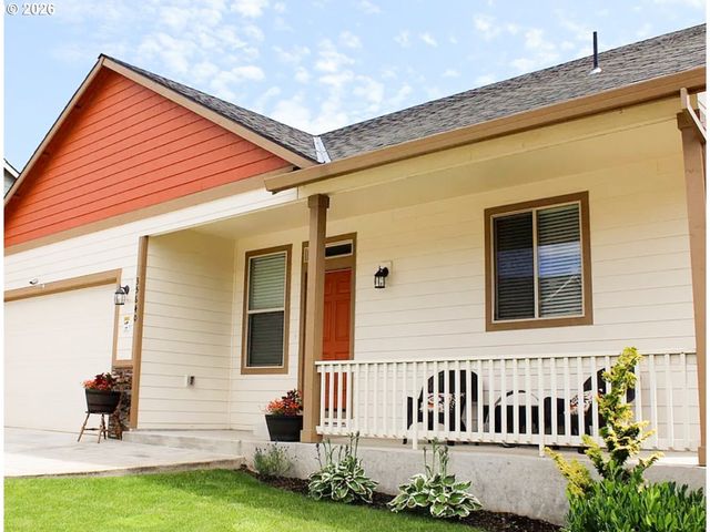 35640 ELK MEADOWS Dr, St Helens, OR 97051