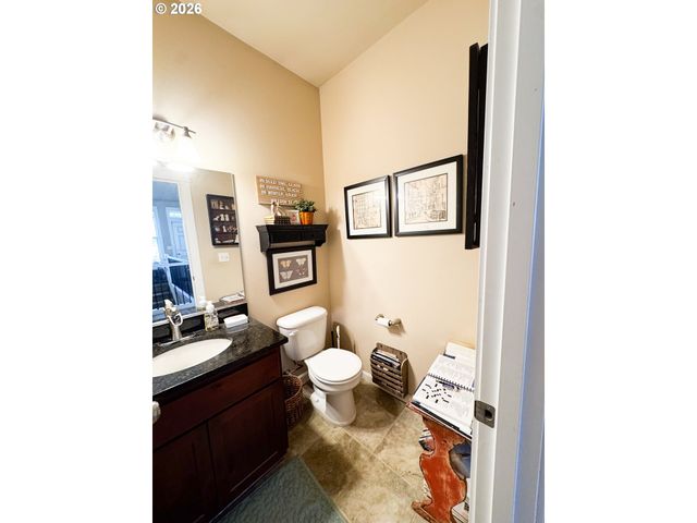 35640 ELK MEADOWS Dr, St Helens, OR 97051