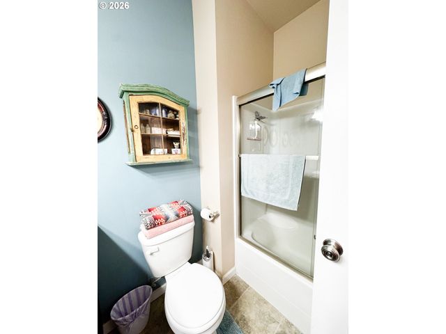 35640 ELK MEADOWS Dr, St Helens, OR 97051