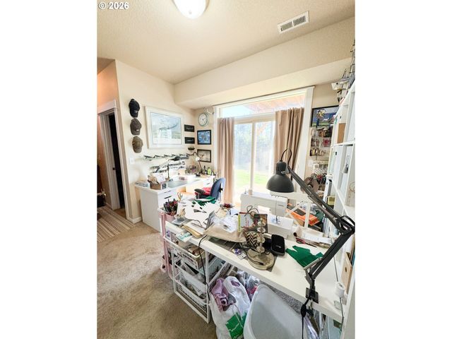 35640 ELK MEADOWS Dr, St Helens, OR 97051