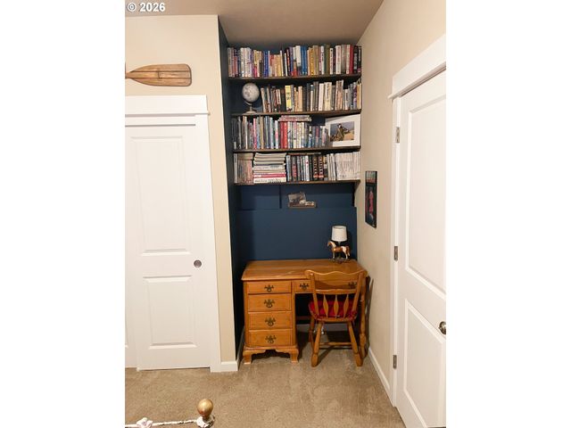 35640 ELK MEADOWS Dr, St Helens, OR 97051