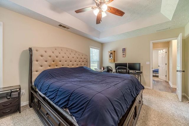 4180 Fox Chase Drive, Loganville, GA 30052