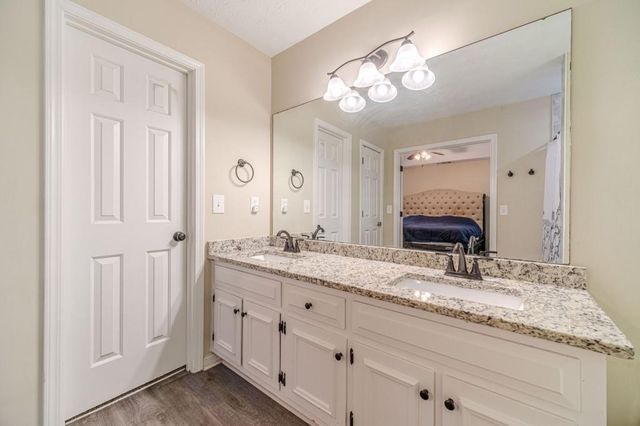 4180 Fox Chase Drive, Loganville, GA 30052