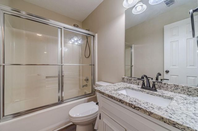 4180 Fox Chase Drive, Loganville, GA 30052