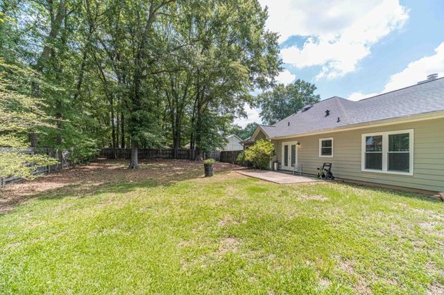 4180 Fox Chase Drive, Loganville, GA 30052