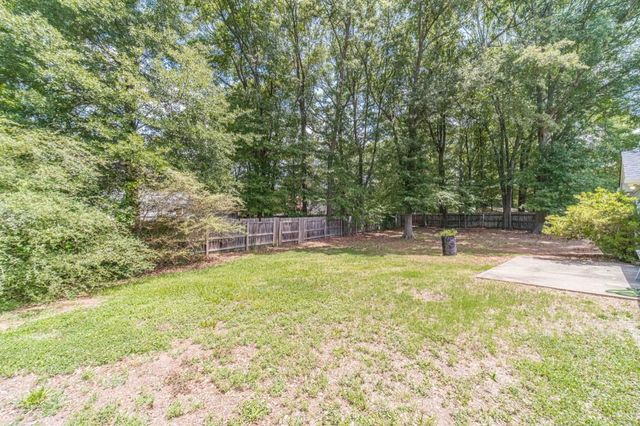4180 Fox Chase Drive, Loganville, GA 30052