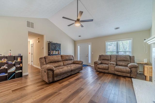 4180 Fox Chase Drive, Loganville, GA 30052