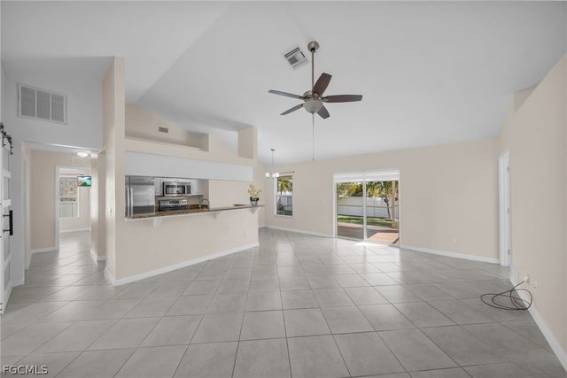 2614 Embers PKWY W, Cape Coral, FL 33993