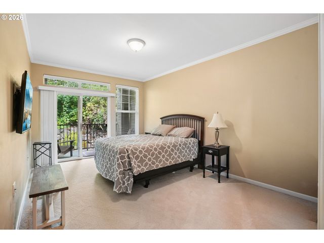 810 SPRINGTREE Ln, West Linn, OR 97068