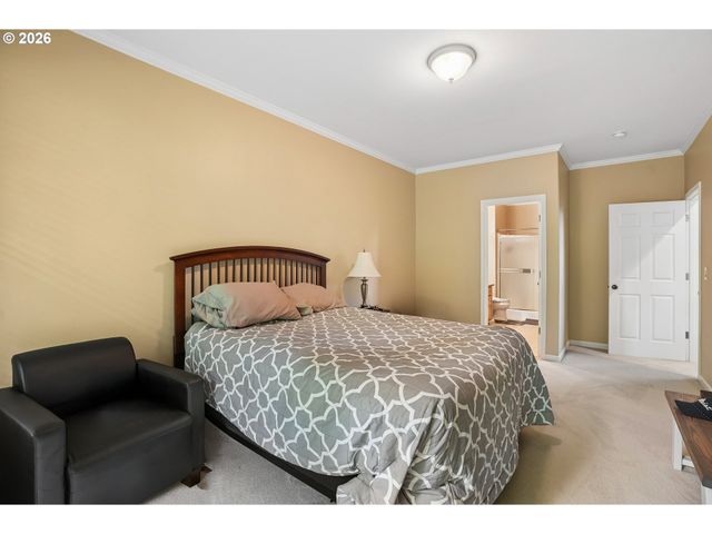 810 SPRINGTREE Ln, West Linn, OR 97068