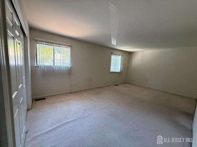 12 Sunflower Court, Edison, NJ 08820