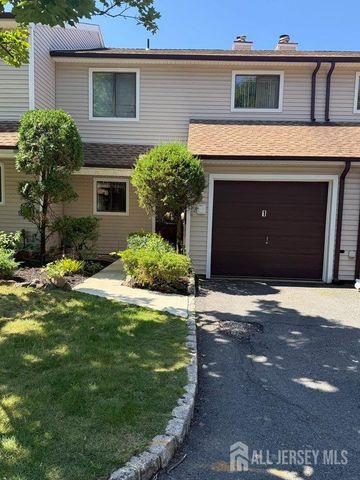 12 Sunflower Court, Edison, NJ 08820