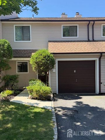 12 Sunflower Court, Edison, NJ 08820