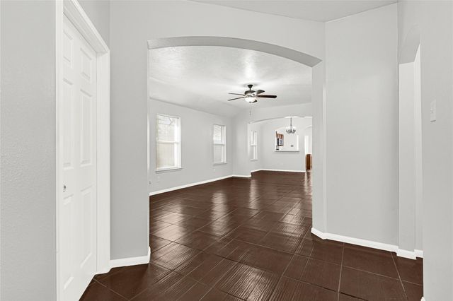 1831 Mickle Creek Drive, Houston, TX 77049