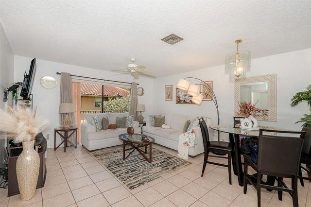 4280 NW 114th Ter, Coral Springs, FL 33065