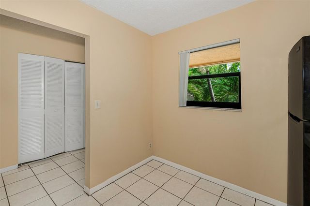 4280 NW 114th Ter, Coral Springs, FL 33065