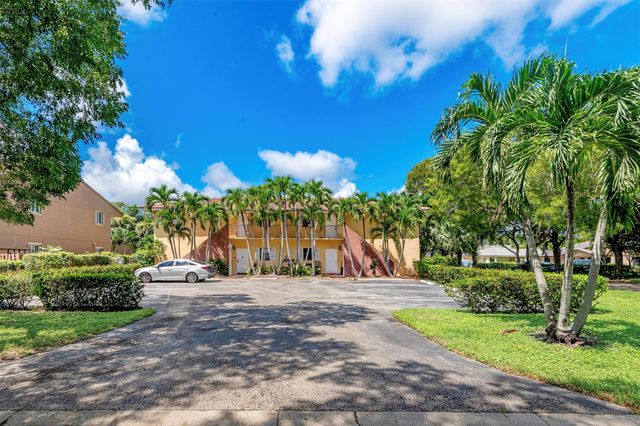 4280 NW 114th Ter, Coral Springs, FL 33065