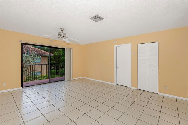 4280 NW 114th Ter, Coral Springs, FL 33065