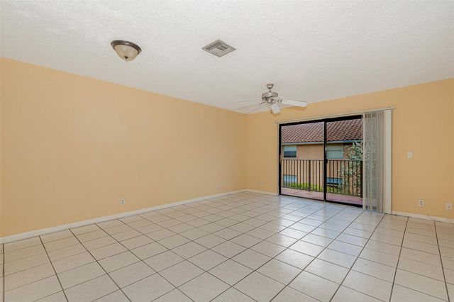 4280 NW 114th Ter, Coral Springs, FL 33065