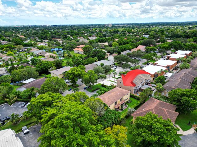 4280 NW 114th Ter, Coral Springs, FL 33065
