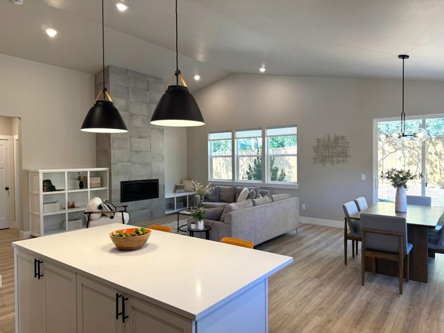 61221 SE Wagyu Drive Lot 152, Bend, OR 97702