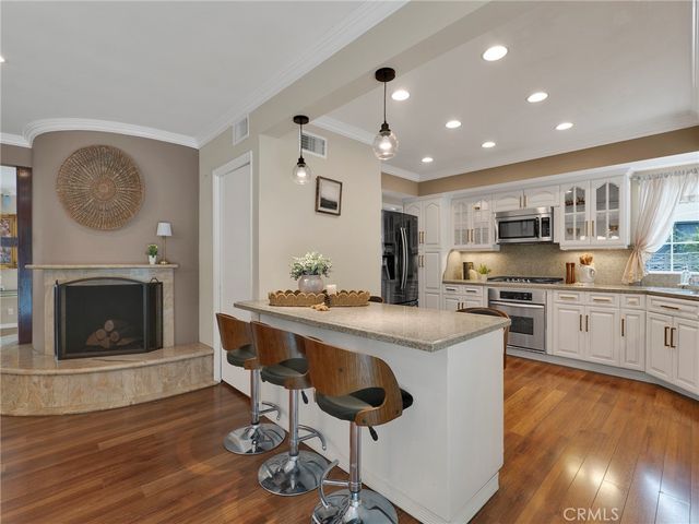 500 Via Providencia, Burbank, CA 91501