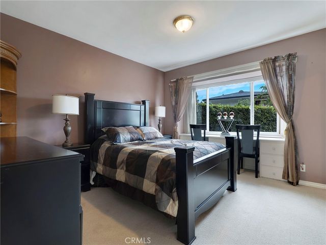 500 Via Providencia, Burbank, CA 91501