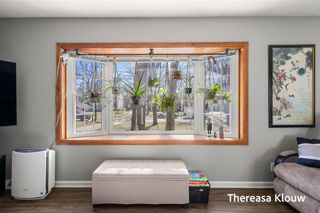 15701 Charles Court, Grand Haven, MI 49417