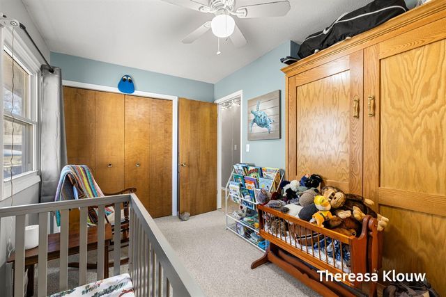 15701 Charles Court, Grand Haven, MI 49417