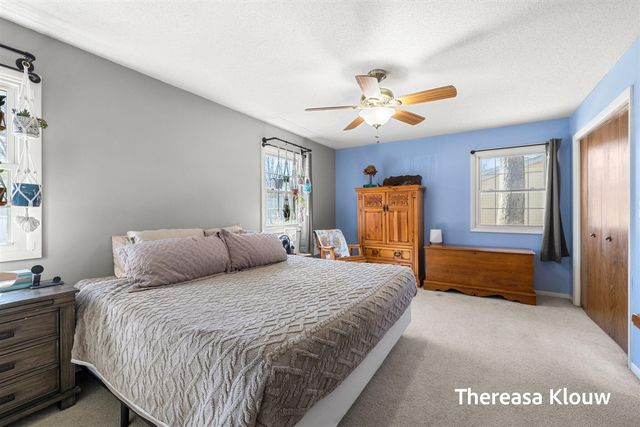 15701 Charles Court, Grand Haven, MI 49417