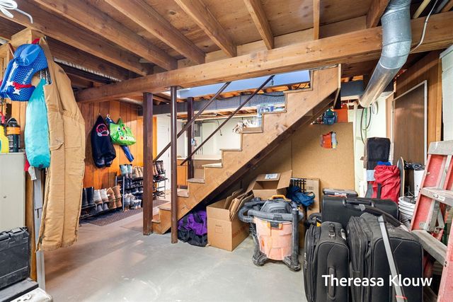 15701 Charles Court, Grand Haven, MI 49417