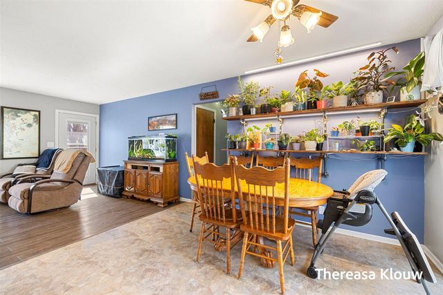 15701 Charles Court, Grand Haven, MI 49417