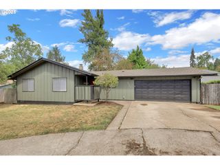 4273 E AMAZON Dr, Eugene, OR 97405