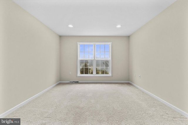 1002 KAVANAGH CIR, Red Lion, PA 17356