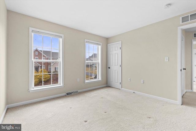 1002 KAVANAGH CIR, Red Lion, PA 17356