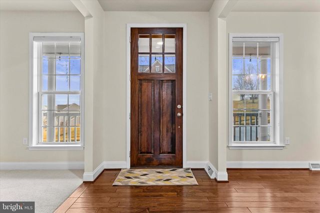 1002 KAVANAGH CIR, Red Lion, PA 17356