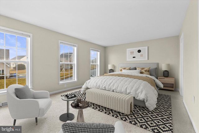 1002 KAVANAGH CIR, Red Lion, PA 17356