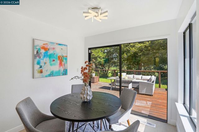 2122 Pinehurst Ct, El Cerrito, CA 94530