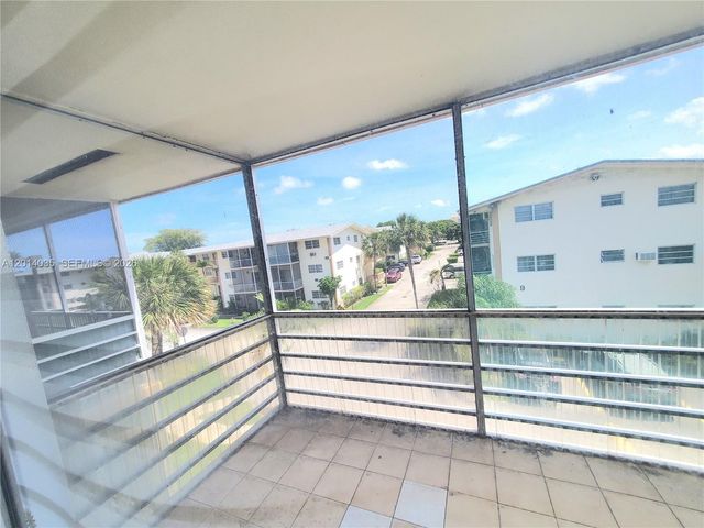 16801 NE 13th Ave 314, Miami, FL 33162