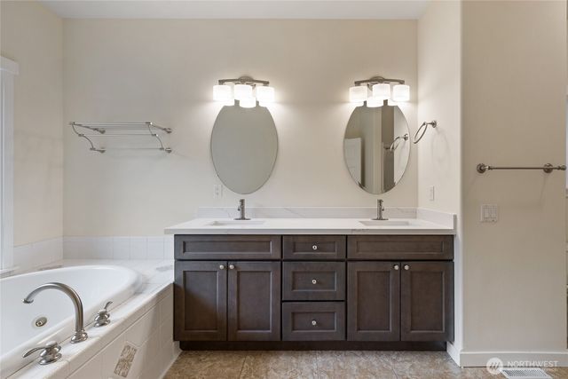 12106 109th Street NW, Gig Harbor, WA 98329