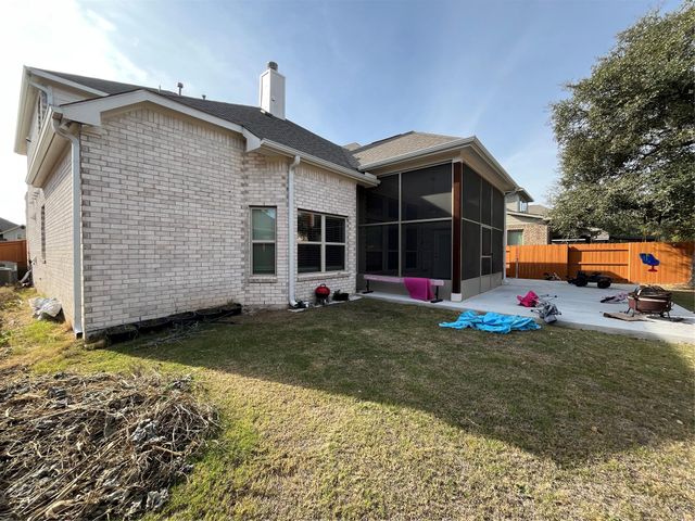 121 Red Granite RD, Georgetown, TX 78633