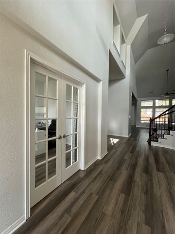 121 Red Granite RD, Georgetown, TX 78633