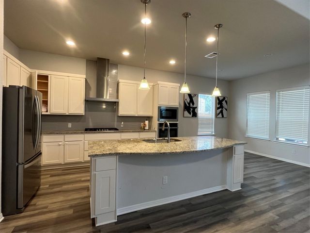 121 Red Granite RD, Georgetown, TX 78633