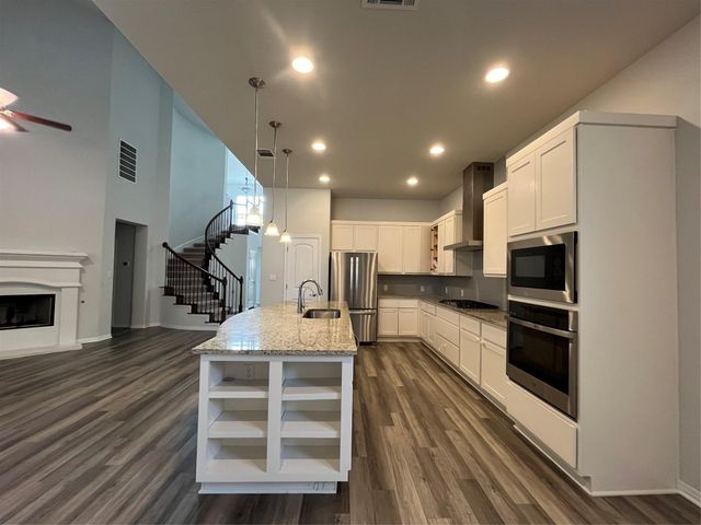 121 Red Granite RD, Georgetown, TX 78633