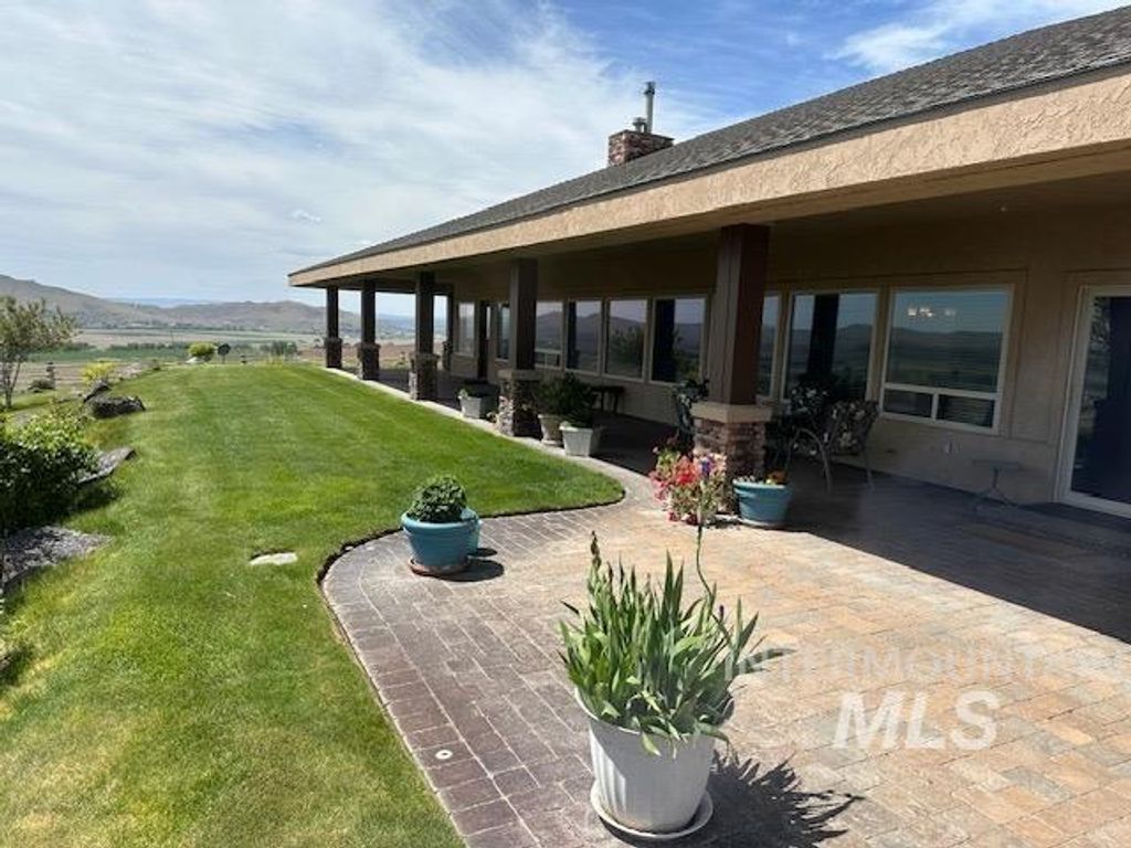 1270 Hillcrest Dr., Vale, OR 97918 photo 5